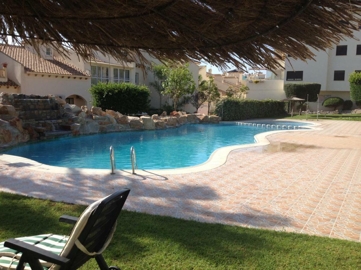Апартаменти Casa Lovia Dehesa de Campoamor  Екстер'єр фото